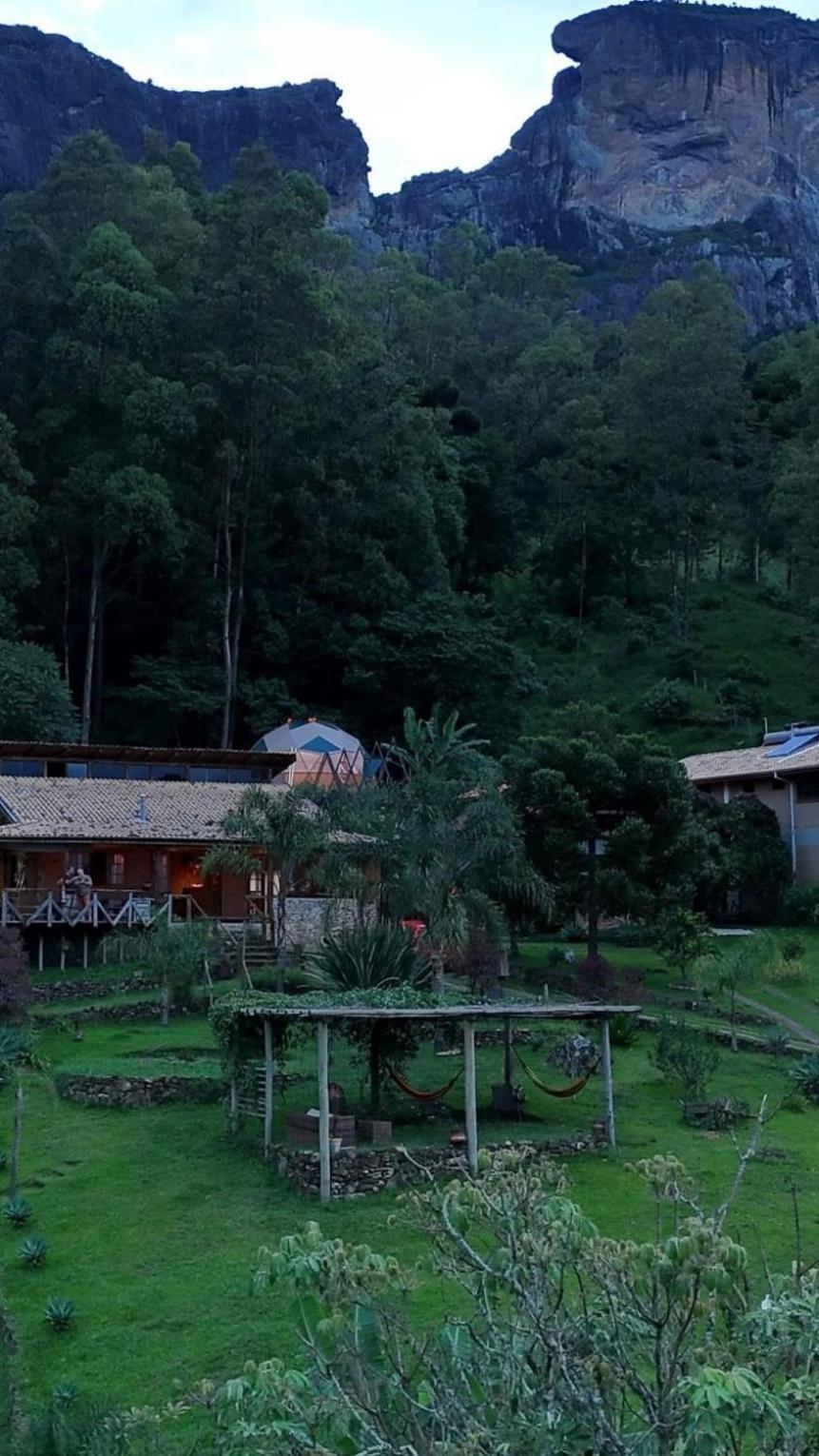 Chale Refugio Da Pedra Sp Villa Sao Bento do Sapucai Exterior photo